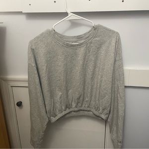 Offline by Aerie long sleeve cute grey top! Size M